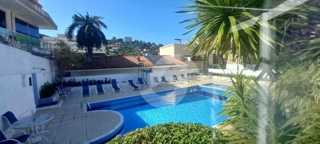 Casa à venda com 4 quartos, 140m² - Pendotiba,Niterói