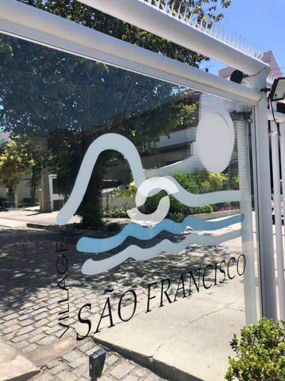 Casa à venda com 5 quartos, 333m² - São Francisco,Niterói
