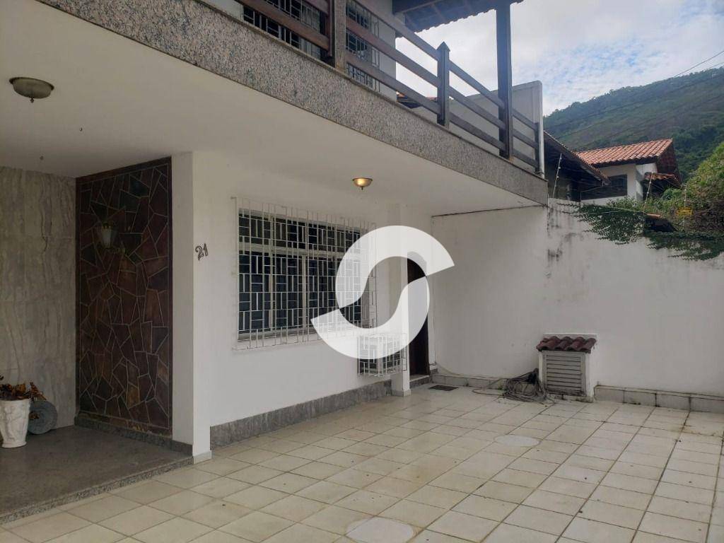 Casa à venda com 5 quartos, 270m² - São Francisco,Niterói