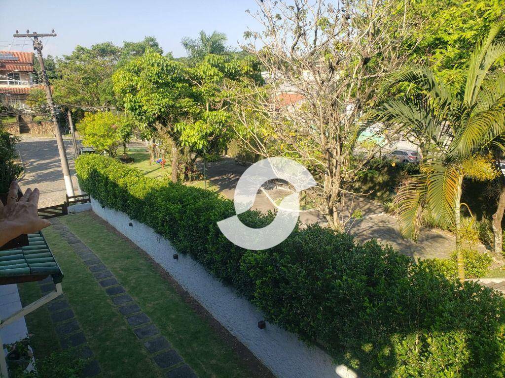 Casa à venda com 3 quartos, 350m² - Pendotiba,Niterói