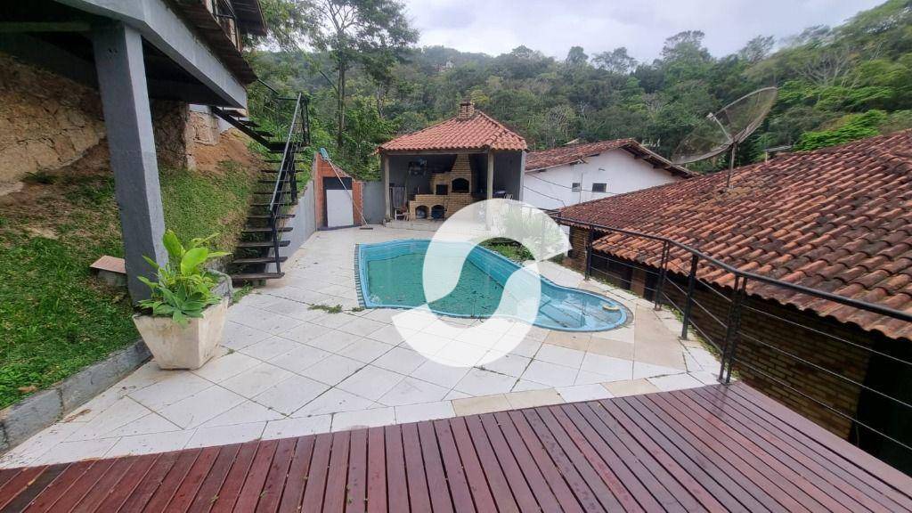  - Casa com 4 dormitórios à venda, 450 m² por R$ 1.290.000,00 - Itaipu - Niterói/RJ