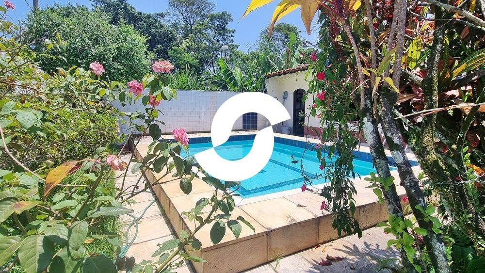Casa à venda com 3 quartos, 150m² - Itaipu,Niterói