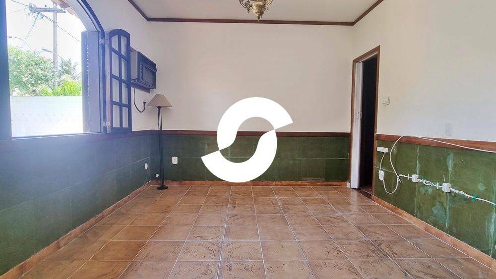 Casa à venda com 3 quartos, 150m² - Itaipu,Niterói