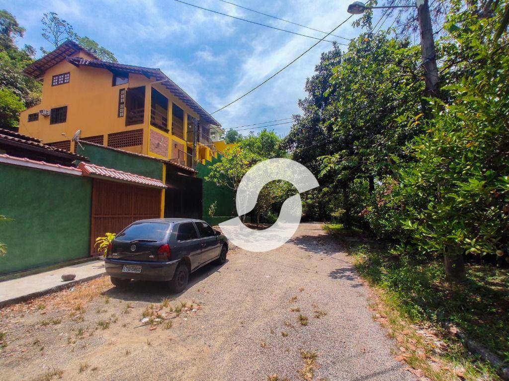 Casa à venda com 2 quartos, 134m² - Mata Paca,Niterói