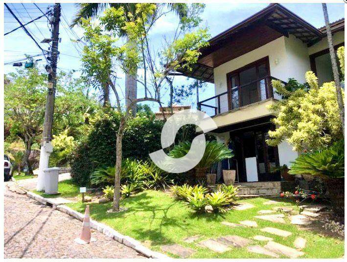 Casa à venda com 3 quartos, 300m² - Piratininga,Niterói
