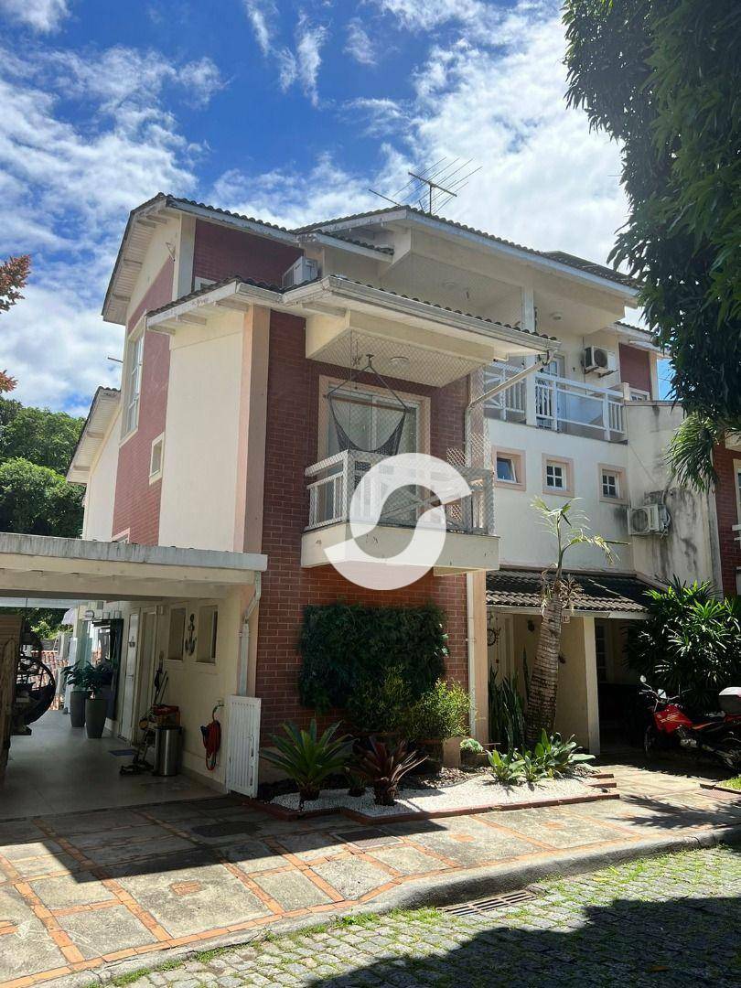 Casa à venda com 4 quartos, 175m² - Ingá,Niterói