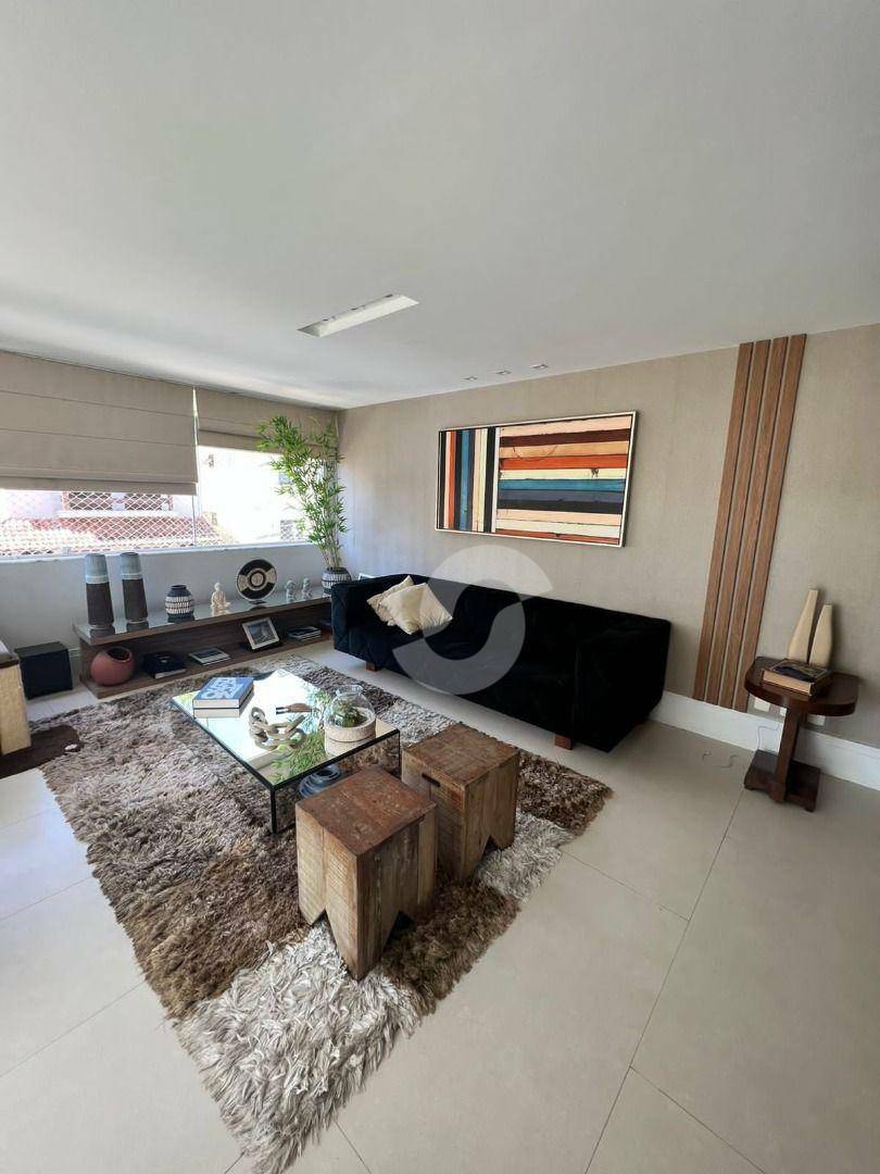 Casa à venda com 4 quartos, 175m² - Ingá,Niterói