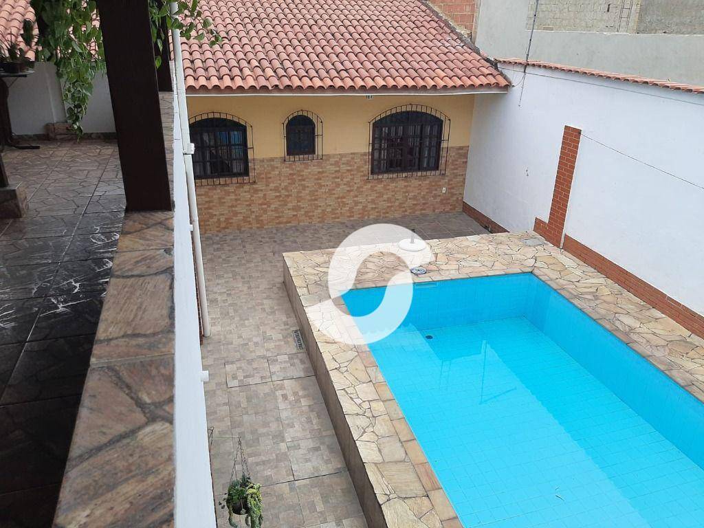 Casa à venda com 4 quartos, 100m² - Barreto,Niterói