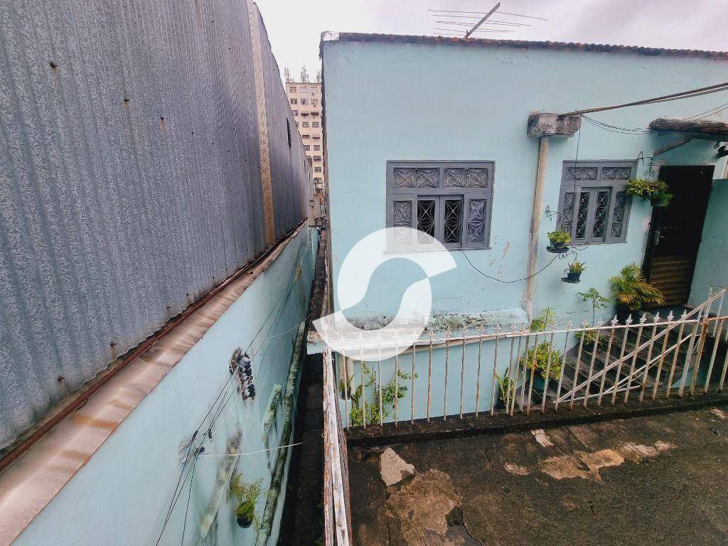 Casa à venda com 10 quartos, 700m² - Centro,Niterói
