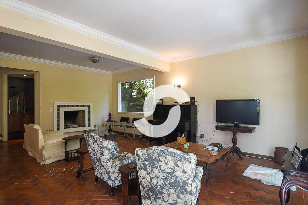 Casa à venda com 5 quartos, 369m² - Santo Antônio,Niterói