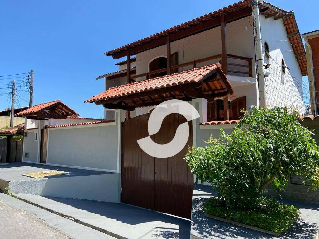 Casa à venda com 5 quartos, 345m² - Itaipu,Niterói