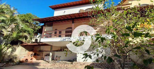 Casa à venda com 4 quartos, 300m² - Sape,Niterói