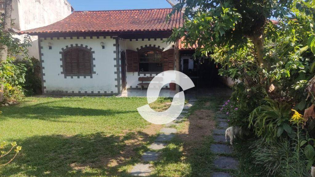 Casa à venda com 3 quartos, 80m² - Itaipu,Niterói