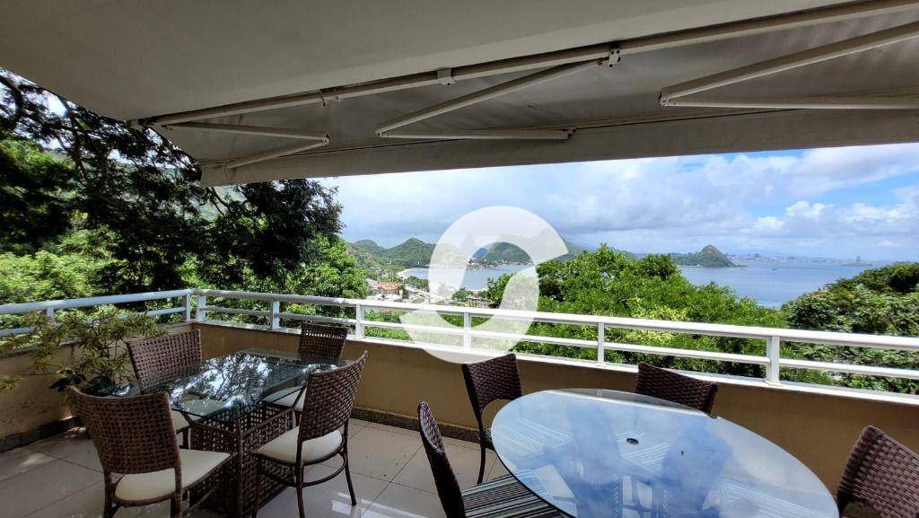 Casa à venda com 4 quartos, 260m² - Charitas,Niterói