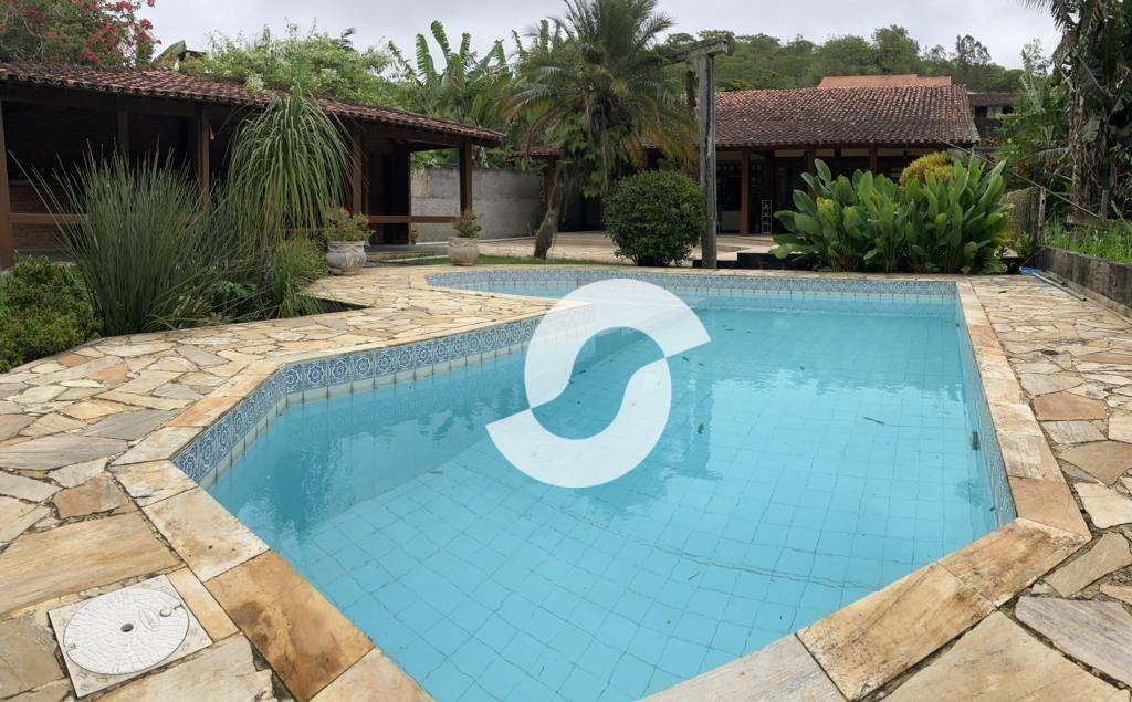 Casa à venda com 3 quartos, 739m² - Vila Progresso,Niterói