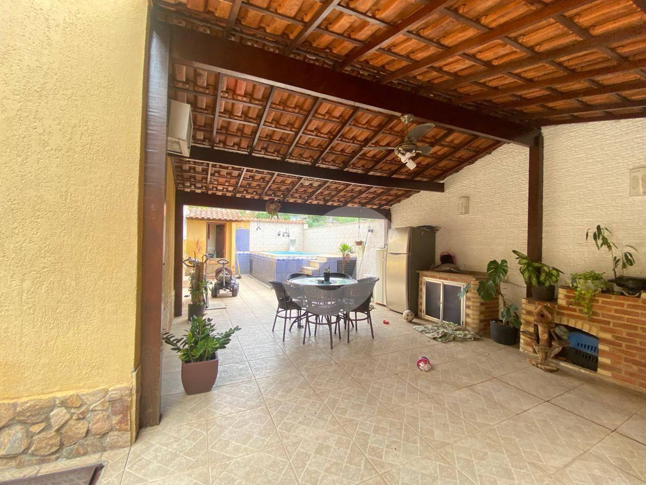 Casa à venda com 5 quartos, 168m² - Fonseca,Niterói