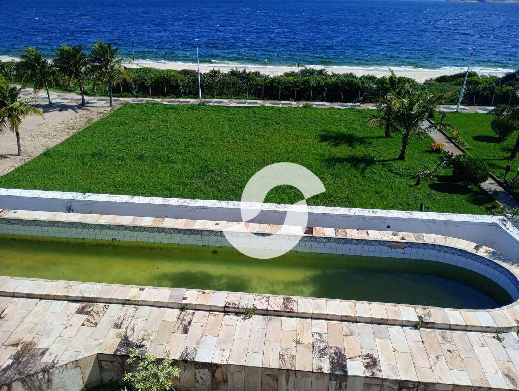  - Mansão pé na areia à venda, 848 m² por R$ 7.000.000 - Camboinhas - Niterói/RJ