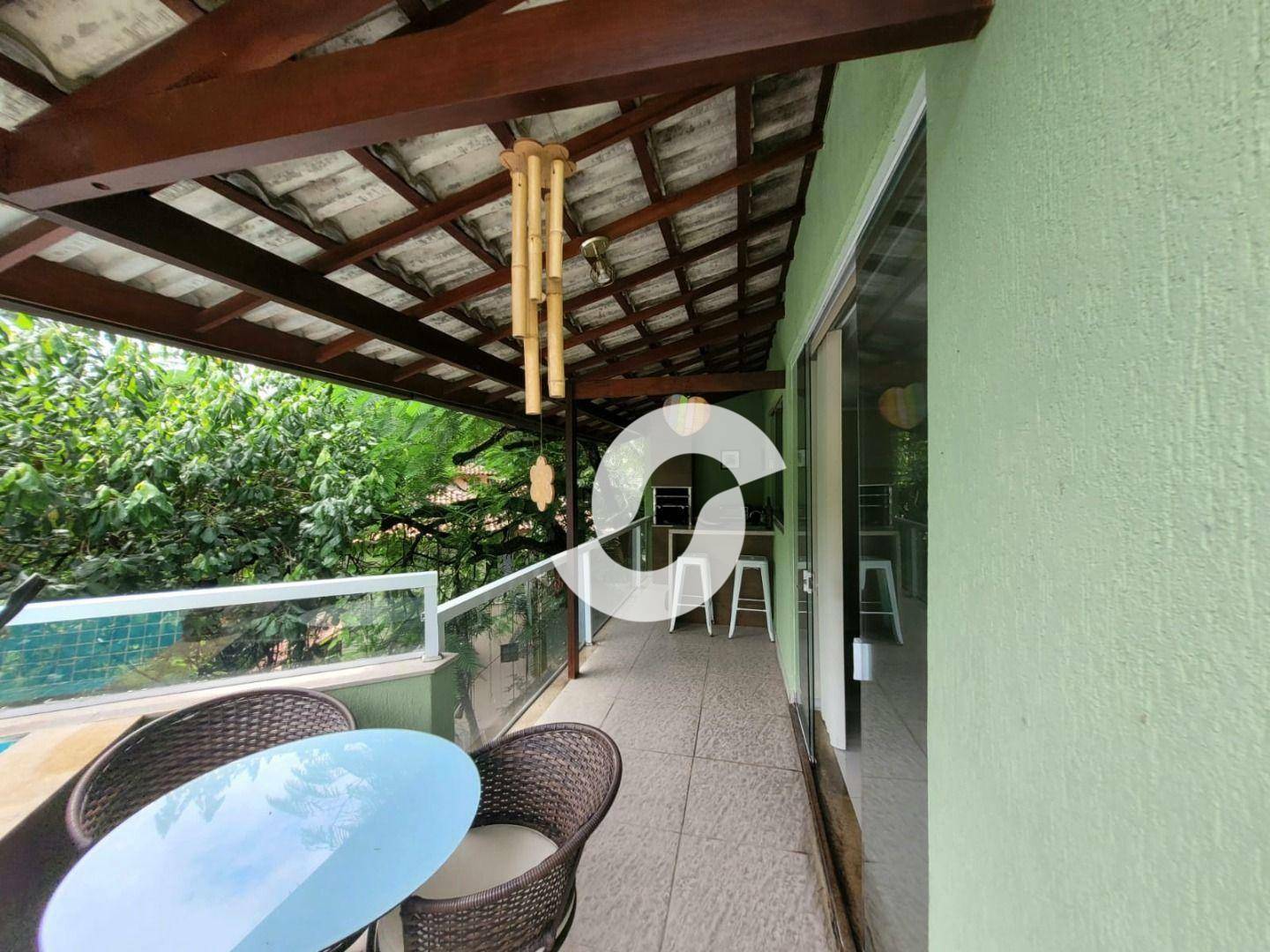 Casa à venda com 4 quartos, 260m² - Sape,Niterói