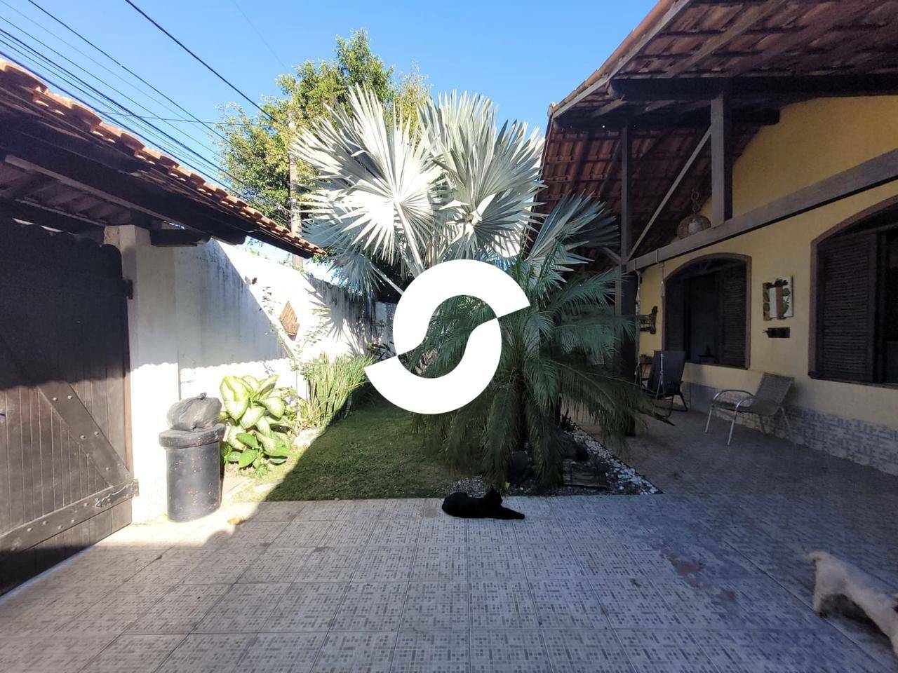 Casa à venda com 4 quartos, 335m² - Piratininga,Niterói