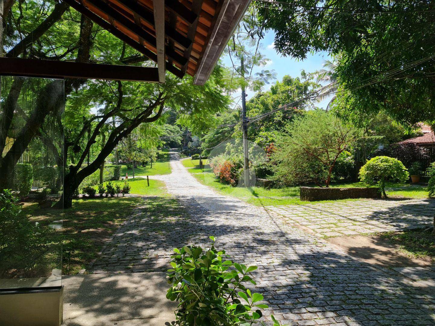 Casa à venda com 7 quartos, 400m² - Maria Paula,Niterói