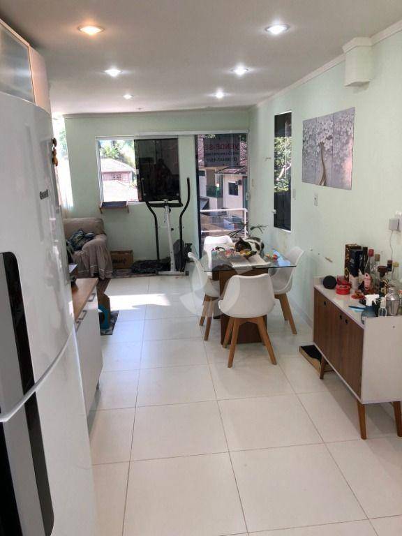 Casa à venda com 2 quartos, 234m² - Vila Progresso,Niterói
