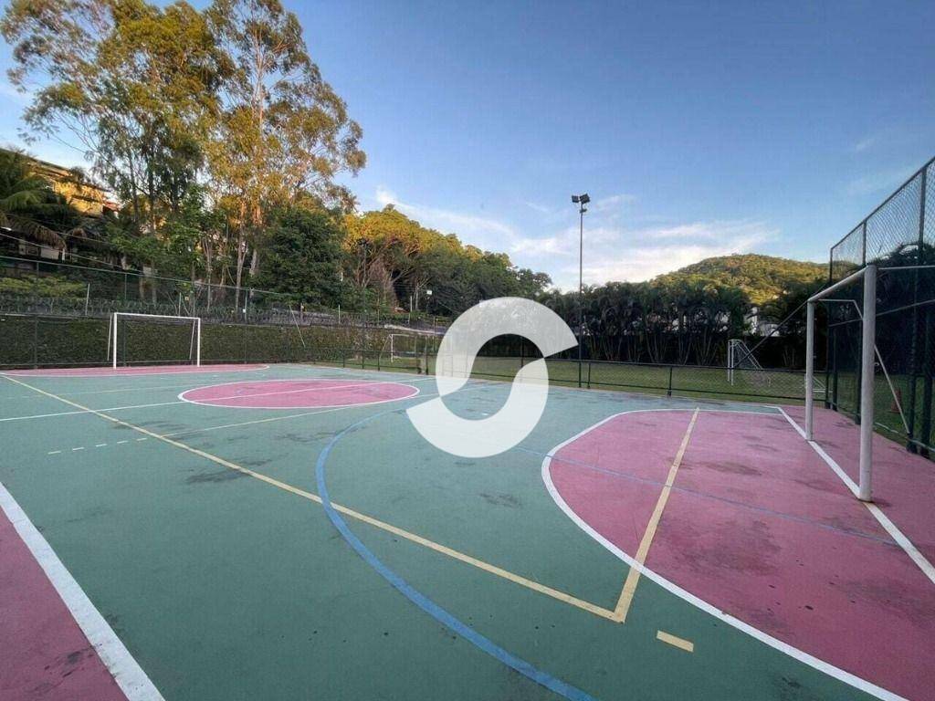 Casa à venda com 5 quartos, 207m² - Badu,Niterói