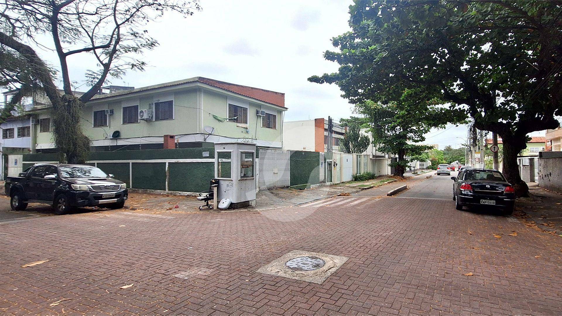 Casa à venda com 6 quartos, 464m² - São Francisco,Niterói