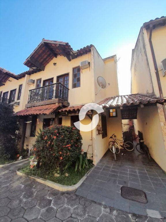 Casa à venda com 3 quartos, 130m² - Itaipu,Niterói