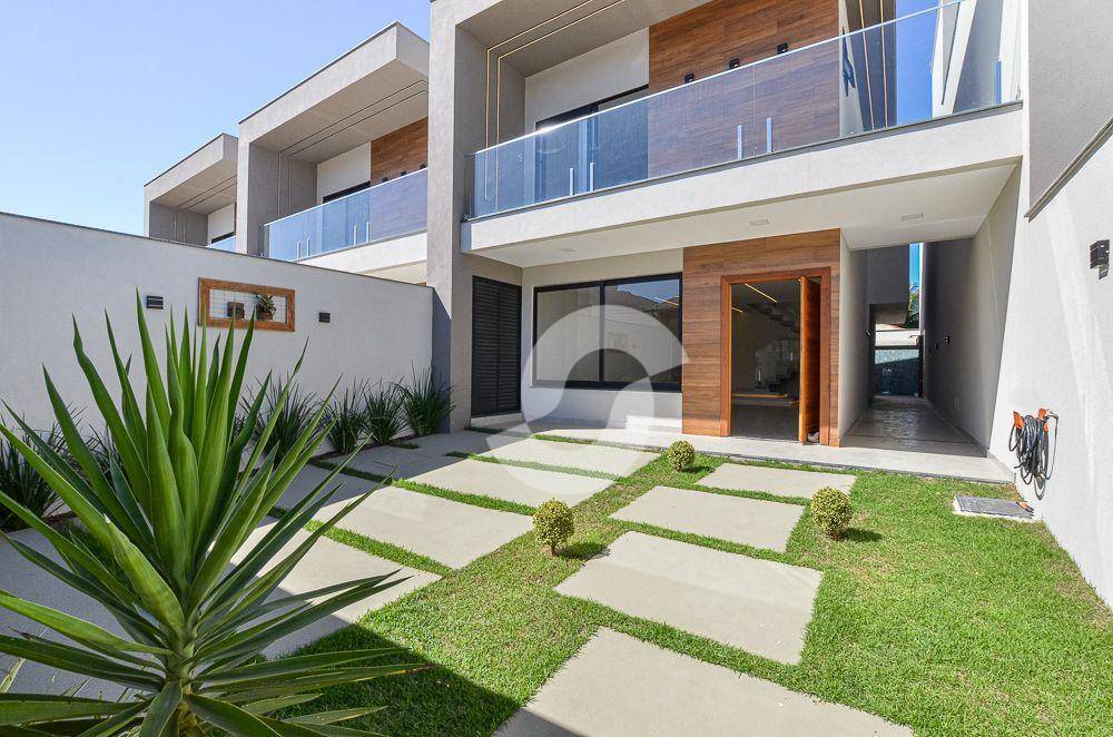 Casa à venda com 3 quartos, 187m² - Itaipu,Niterói