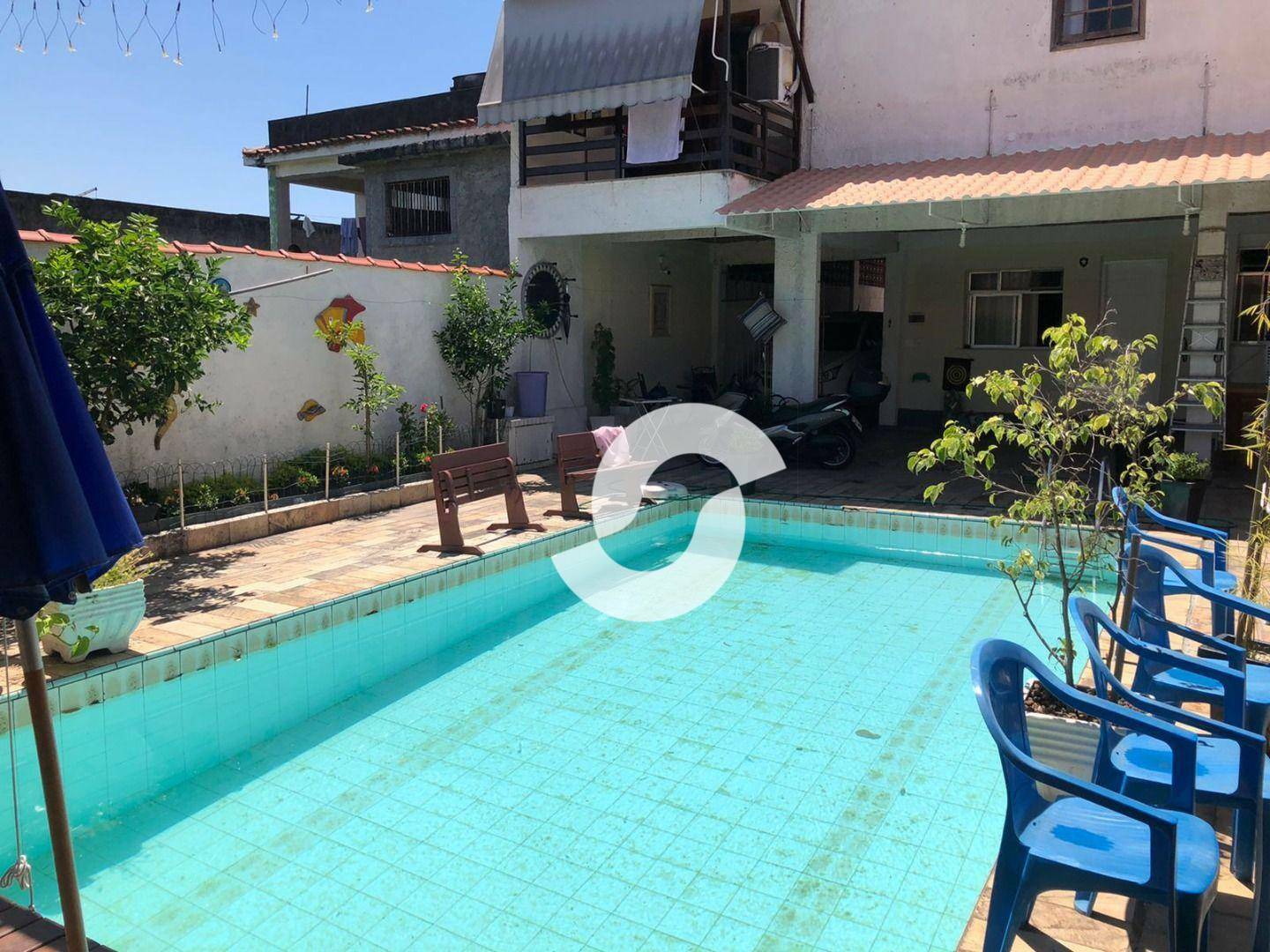 Casa à venda com 4 quartos, 185m² - Largo do Barradas,Niterói