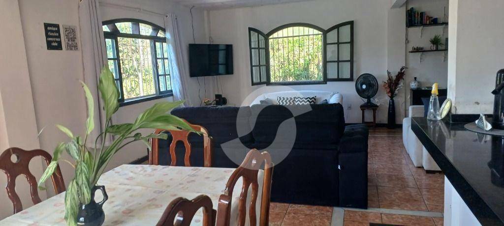 Casa à venda com 1 quarto, 84m² - Serra Grande,Niterói