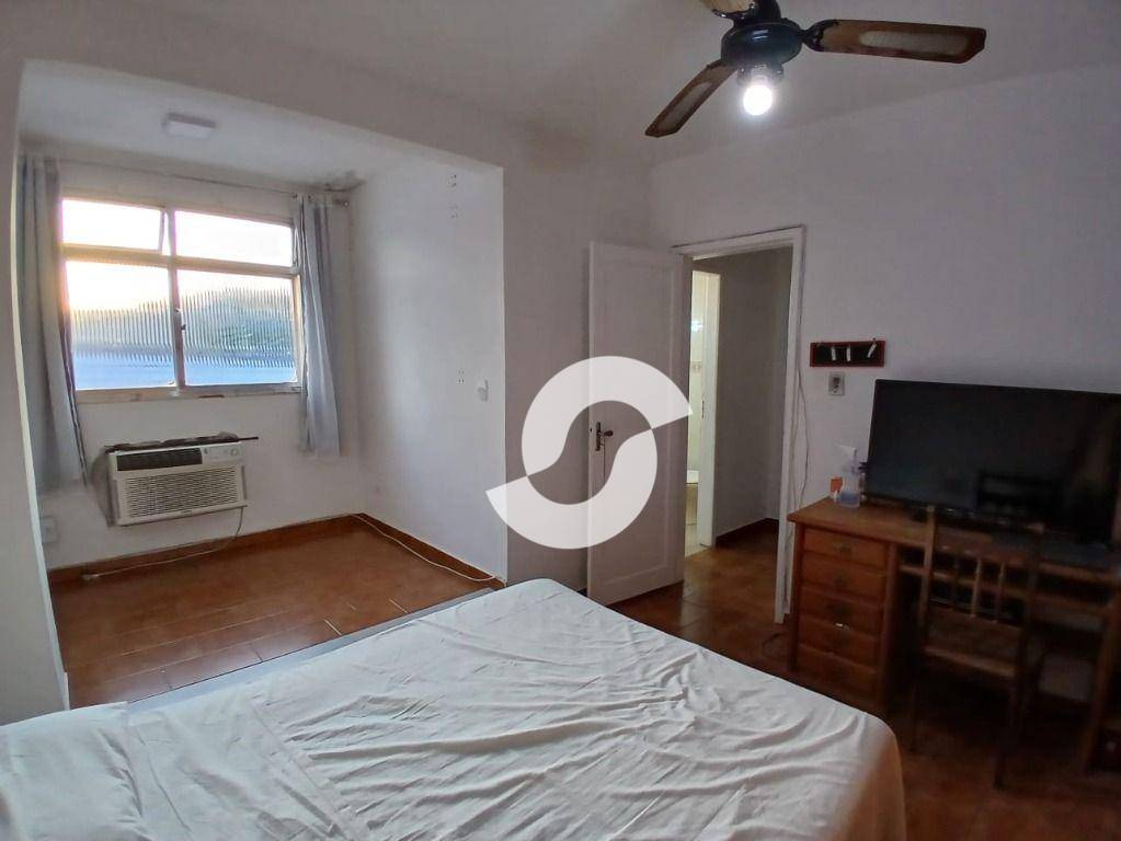  - Casa com 3 dormitórios à venda, 200 m² por R$ 450.000,00 - Santa Rosa - Niterói/RJ