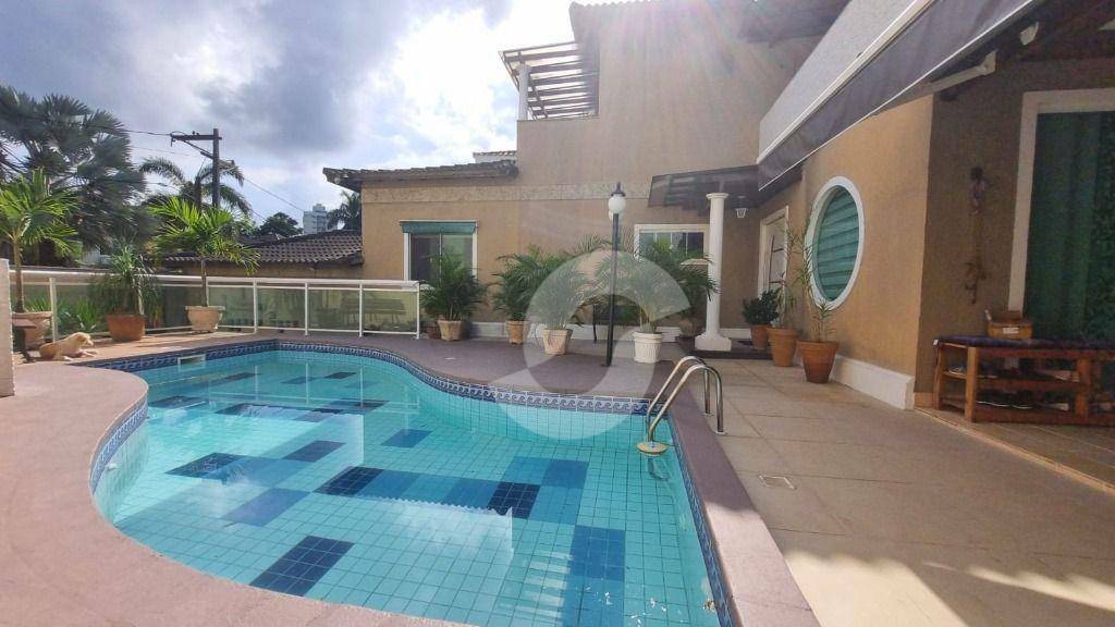 Casa à venda com 6 quartos, 310m² - Maria Paula,Niterói