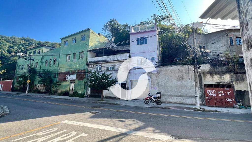  - Casa com 3 dormitórios à venda, 90 m² por R$ 180.000,00 - Fonseca - Niterói/RJ