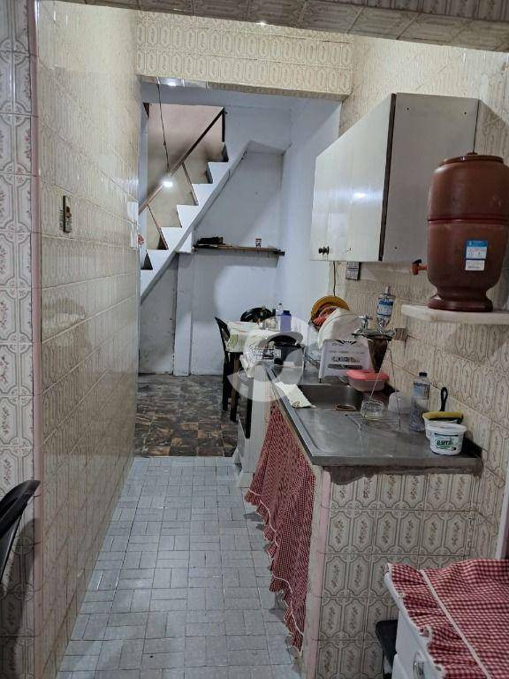  - Casa com 2 dormitórios à venda, 117 m² por R$ 330.000,00 - Santa Rosa - Niterói/RJ