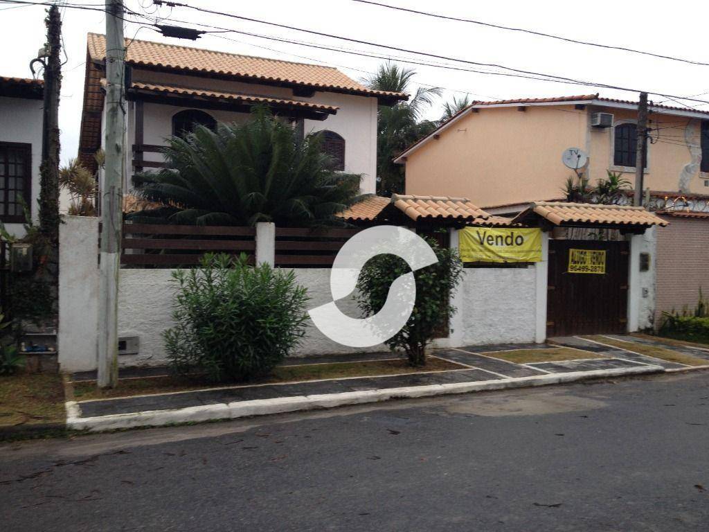 Casa à venda com 5 quartos, 273m² - Piratininga,Niterói