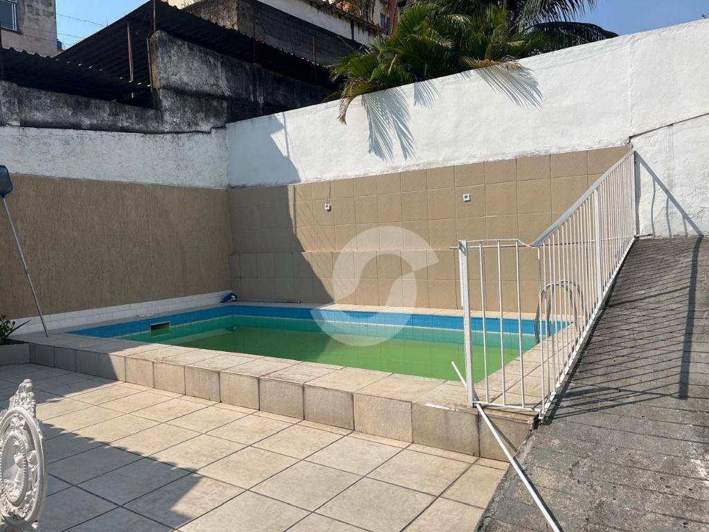 Casa à venda com 4 quartos, 380m² - Fonseca,Niterói