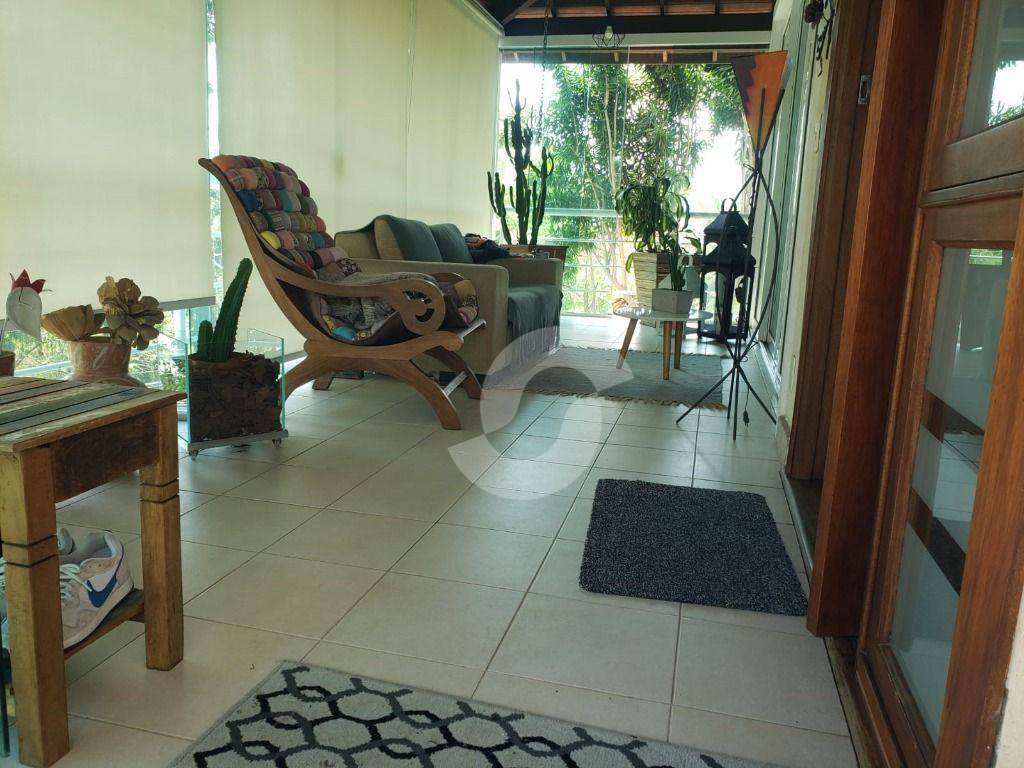  - Casa com 4 dormitórios à venda, 551 m² por R$ 2.949.000,00 - Piratininga - Niterói/RJ