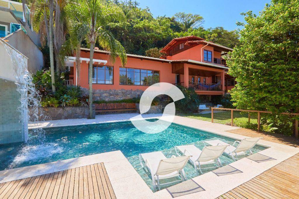 Casa à venda com 3 quartos, 600m² - Itacoatiara,Niterói