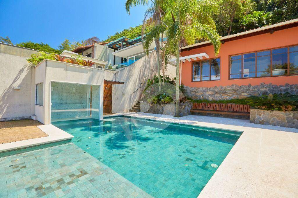 Casa à venda com 3 quartos, 600m² - Itacoatiara,Niterói