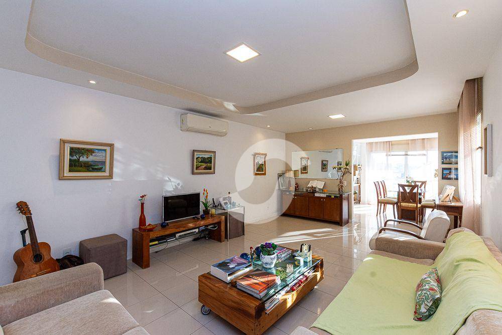  - Casa à venda, 228 m² por R$ 850.000,00 - Pendotiba - Niterói/RJ