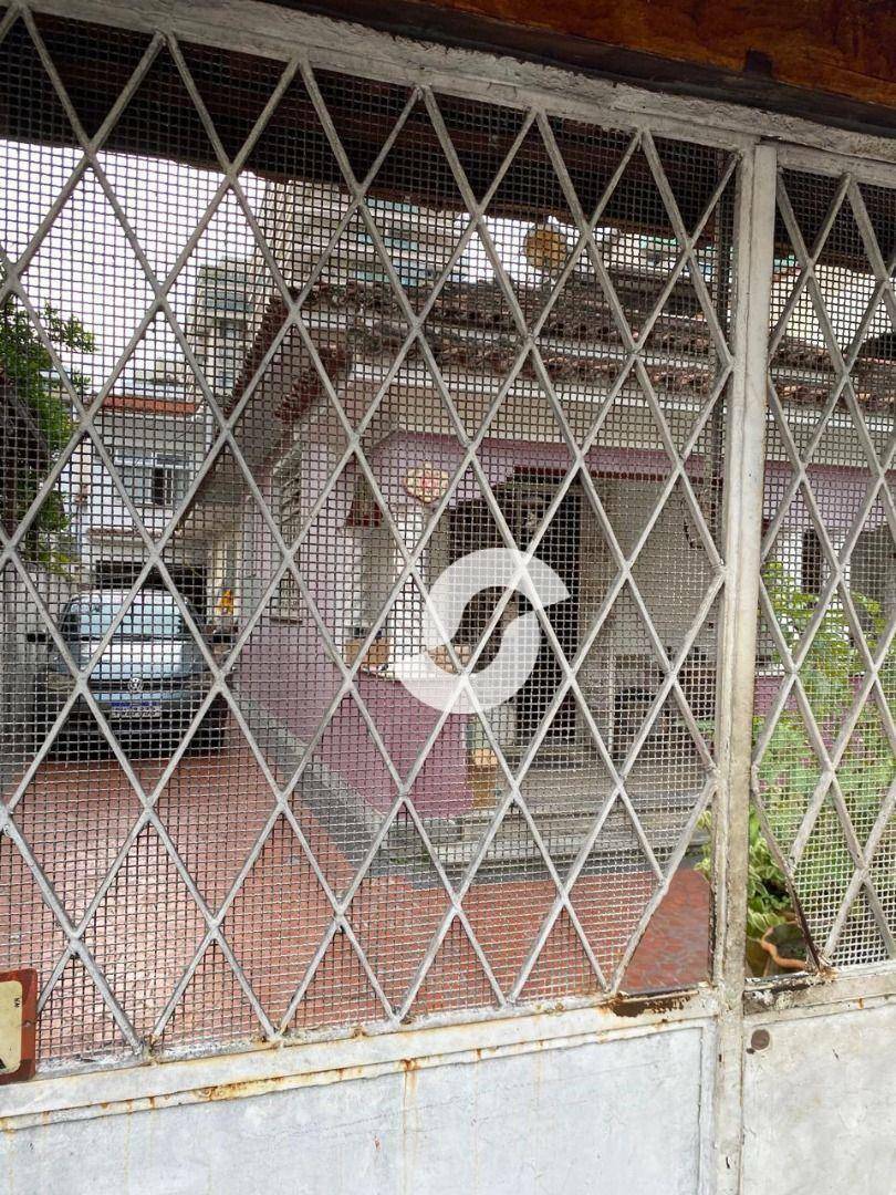 Casa à venda com 5 quartos, 300m² - Santa Rosa,Niterói
