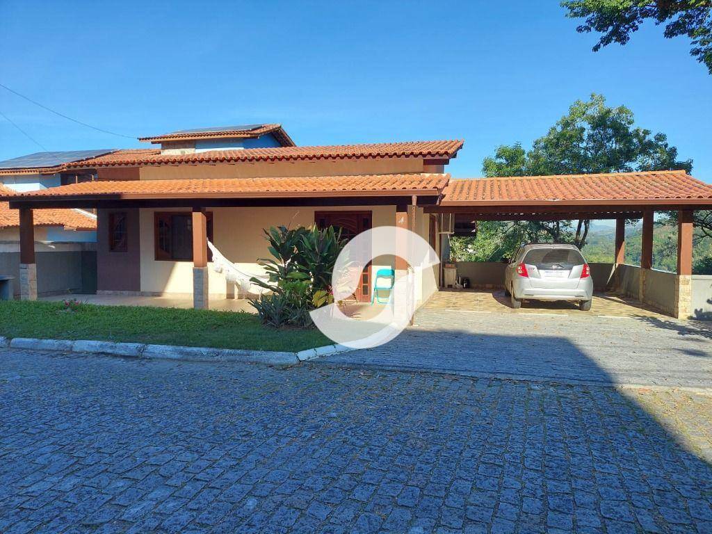 Casa à venda com 3 quartos, 267m² - Badu,Niterói