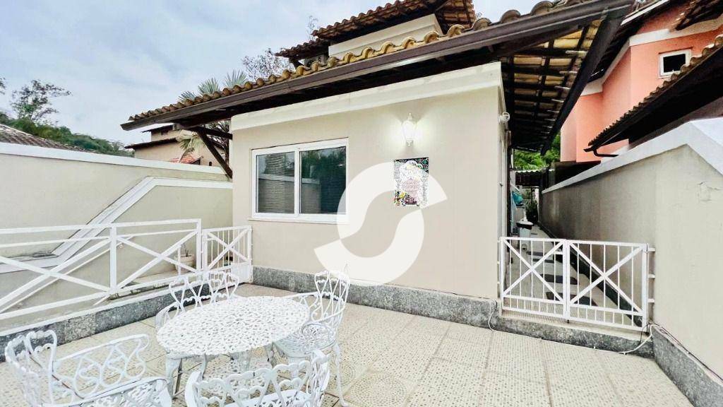Casa à venda com 3 quartos, 150m² - Vila Progresso,Niterói