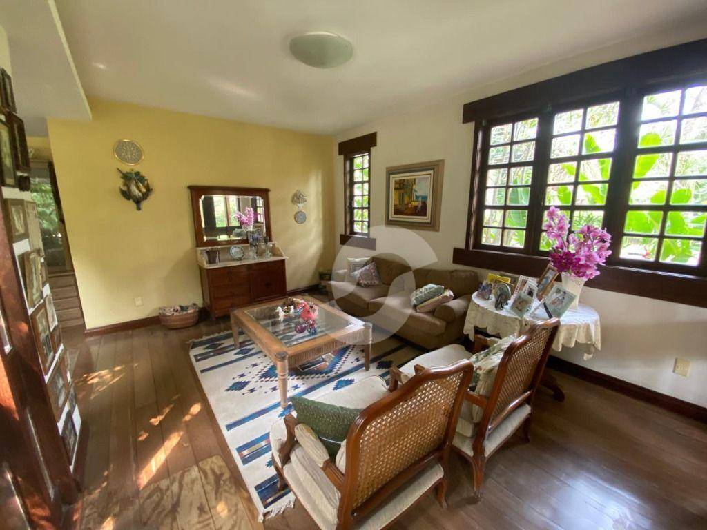  - Casa à venda, 550 m² por R$ 2.850.000,00 - Itaipu - Niterói/RJ
