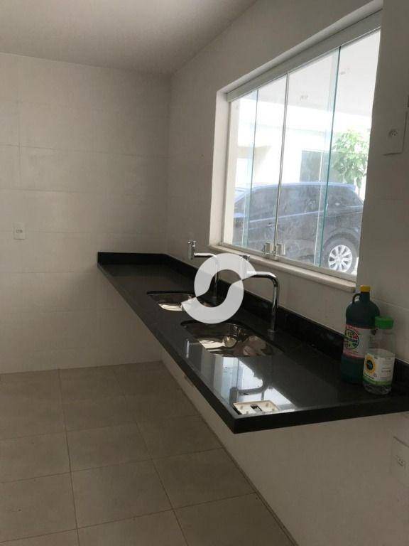 Casa à venda com 3 quartos, 192m² - Vila Progresso,Niterói