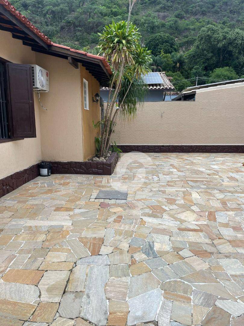 Casa à venda com 3 quartos, 160m² - Santo Antônio,Niterói