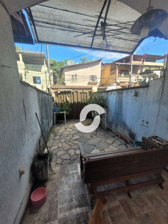 Casa à venda com 2 quartos, 100m² - Largo da Batalha,Niterói
