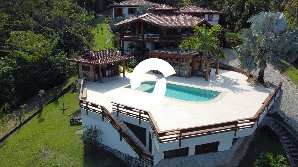 Casa à venda com 4 quartos, 559m² - Itaipu,Niterói