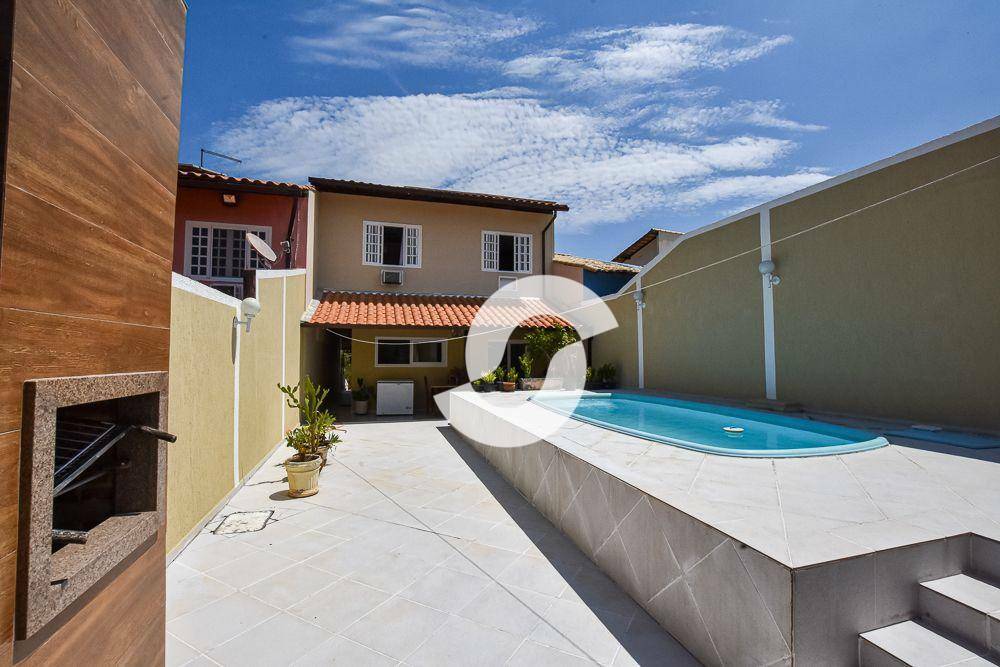 Casa à venda com 4 quartos, 150m² - Pendotiba,Niterói